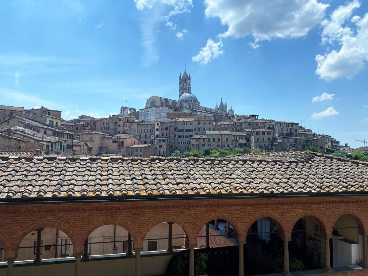Camporegio 31- In Centro Con Vista Sul Duomo Siena
